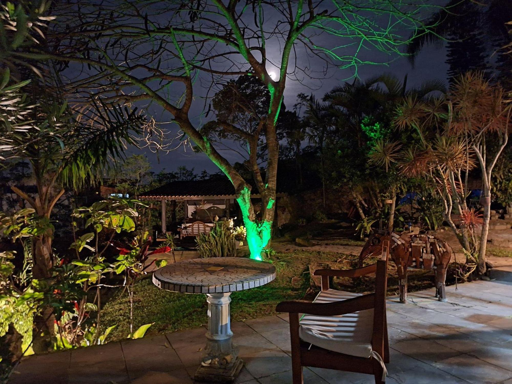 Hospedaria Noite Lunar - Imbituba ปรายาโดโฮซา ภายนอก รูปภาพ