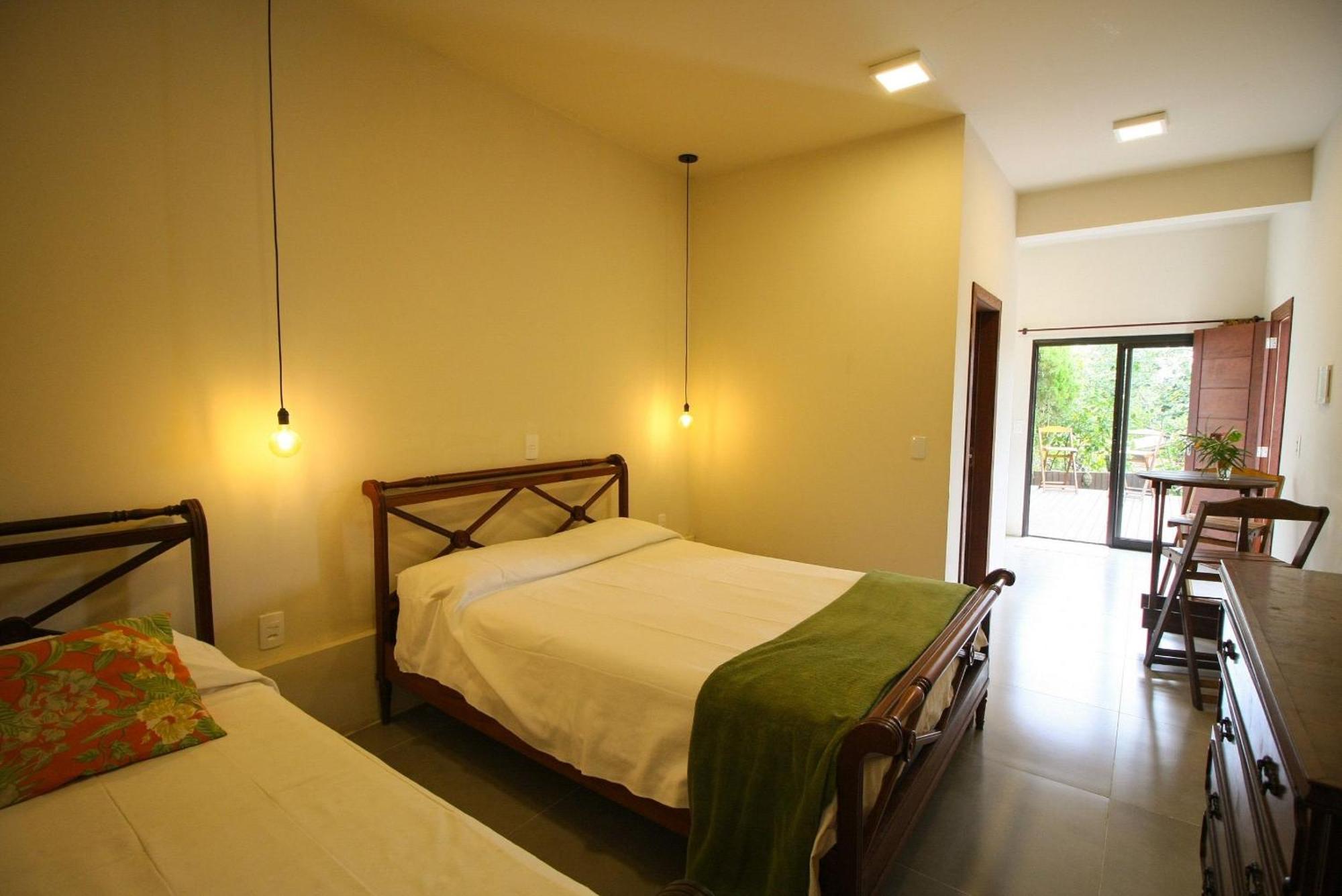 Hospedaria Noite Lunar - Imbituba ปรายาโดโฮซา ภายนอก รูปภาพ
